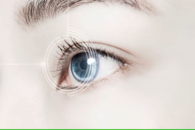Advanced Acuvue lens technology for clear, comfortable vision
