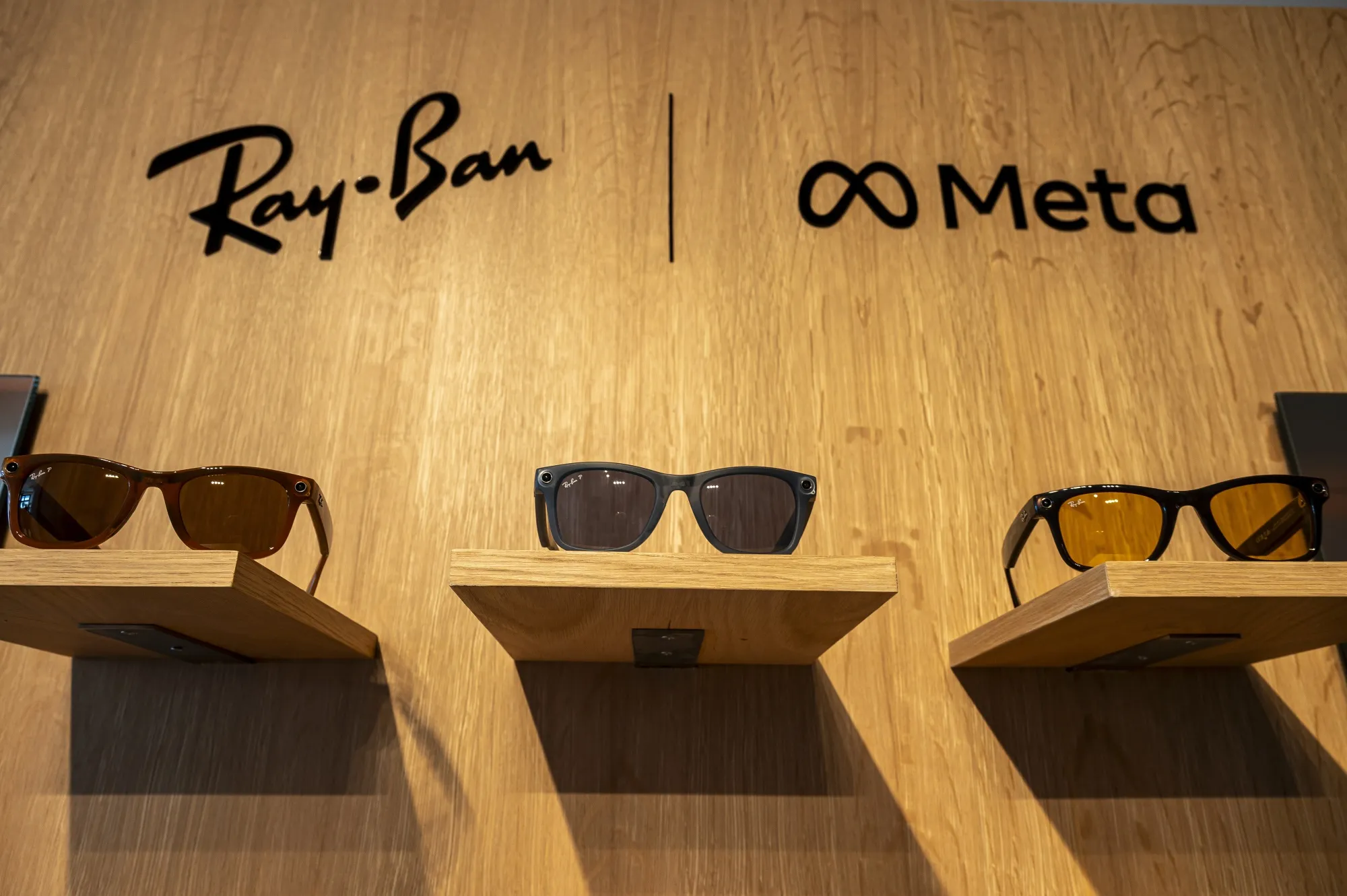 Authentic Ray-Ban Meta sunglasses in Kerala