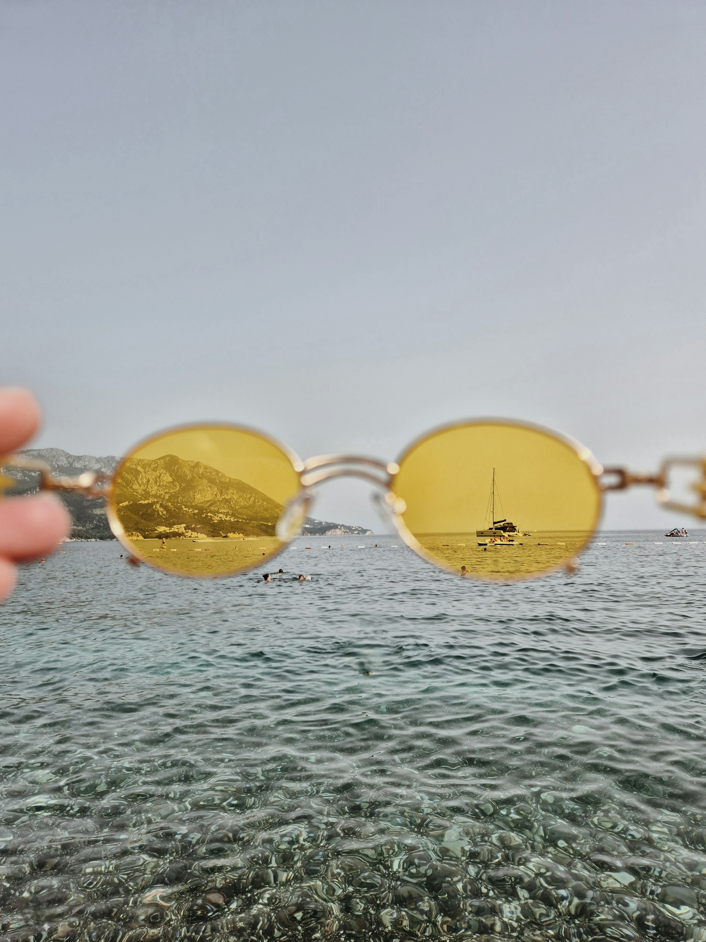 Premium Stones sunglasses for men and women