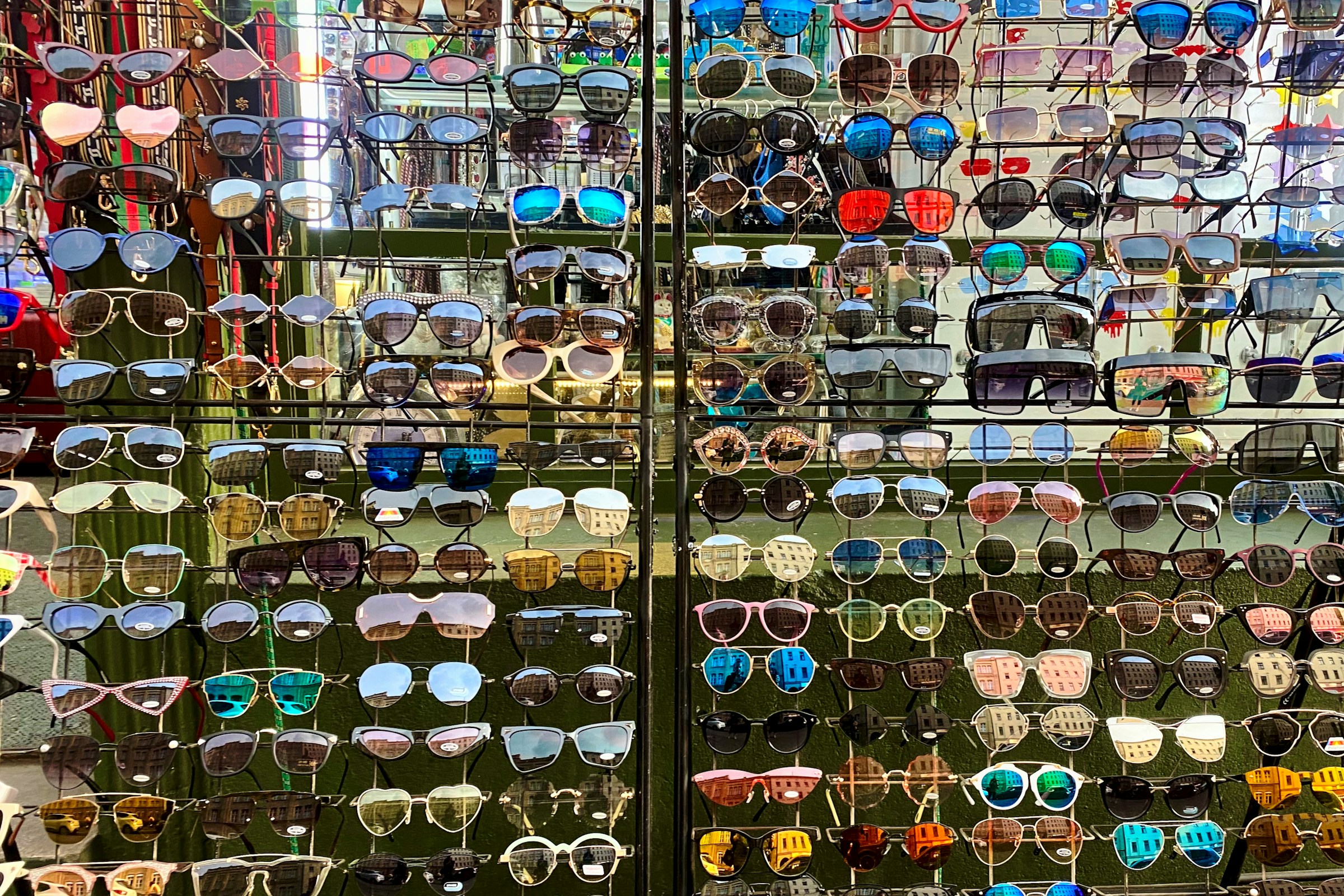 Stones 3D frames collection at Ejones Opticals