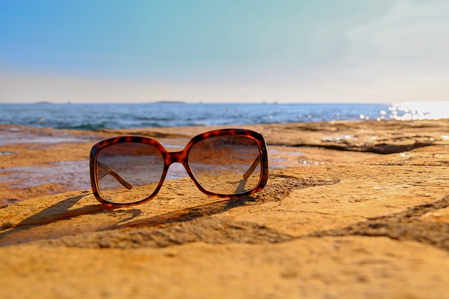 Synchrony sunglasses with full UV protection in Kerala
