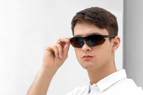 Authentic Zeiss sunglasses at Ejones Opticals Kannur
