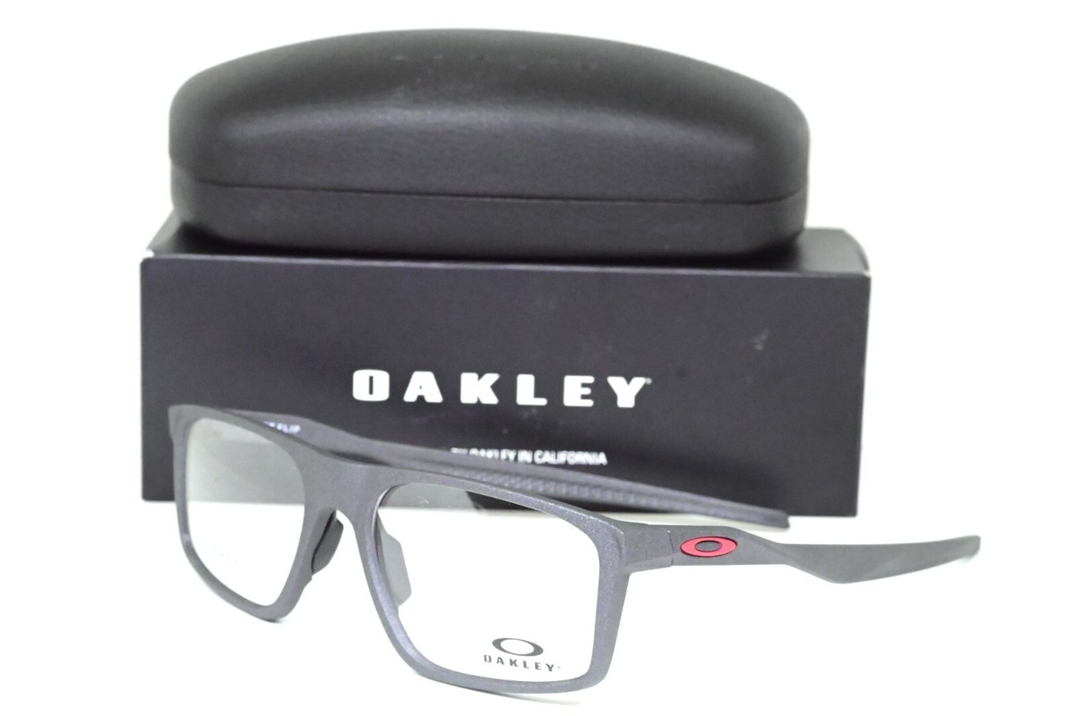 Latest Oakley eyewear collection in Kerala
