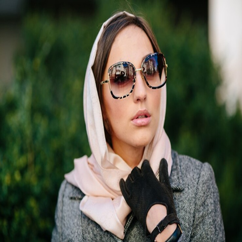 Dolce & Gabbana sunglasses with logo and modern frame